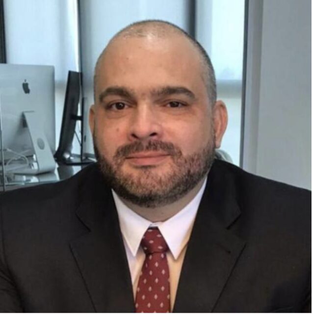 Dr. Hugo Souza, advogado especialista em Direito do Consumidor para Empresas